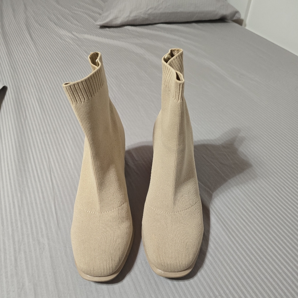 Altar'd State Slip on Boots (Tan)